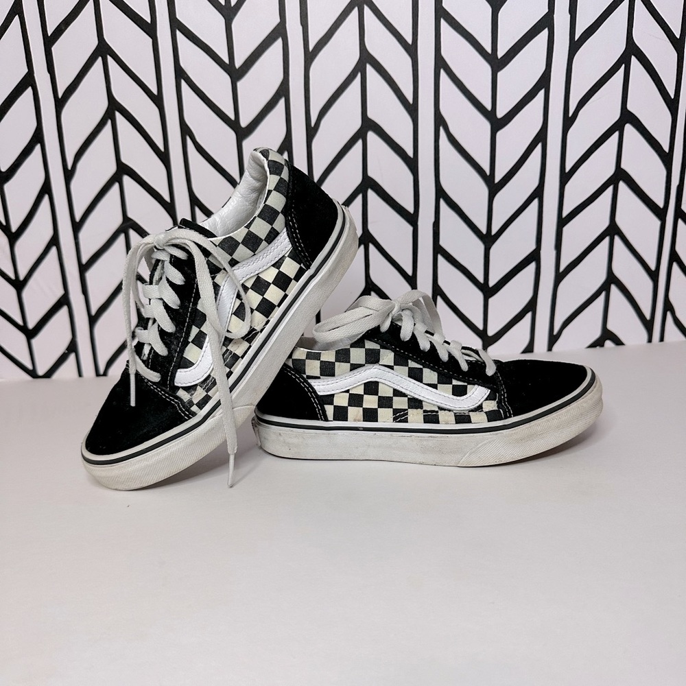 Checkered vans kids size 3